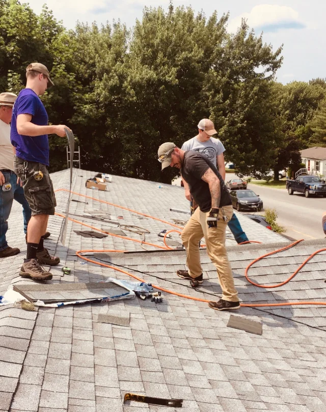 roof repair contractors